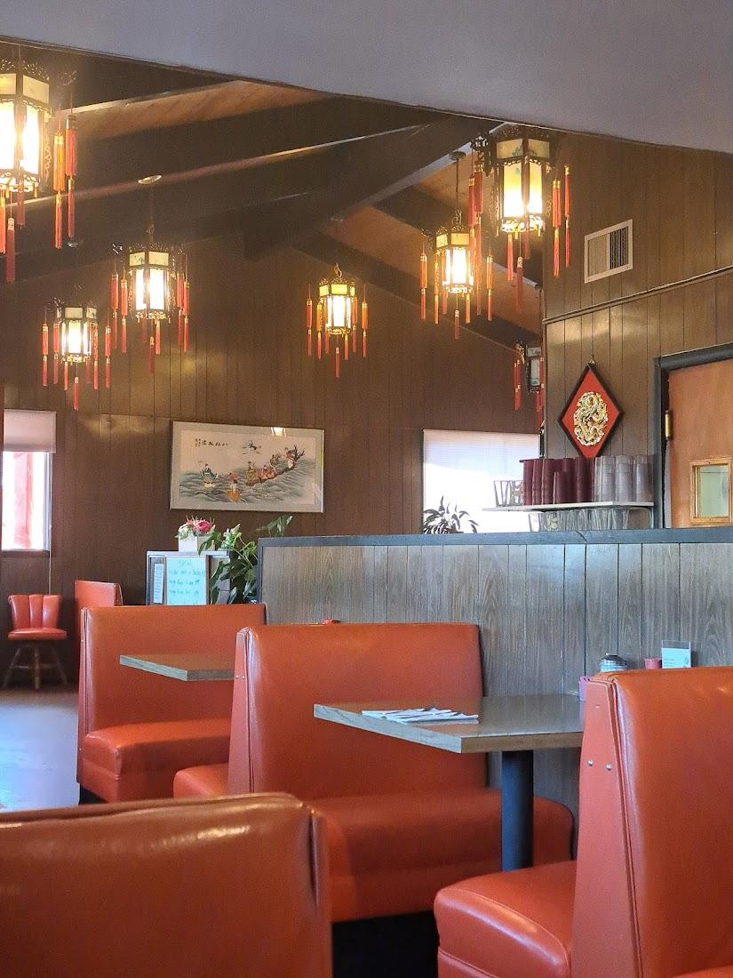 Chin's Cafe