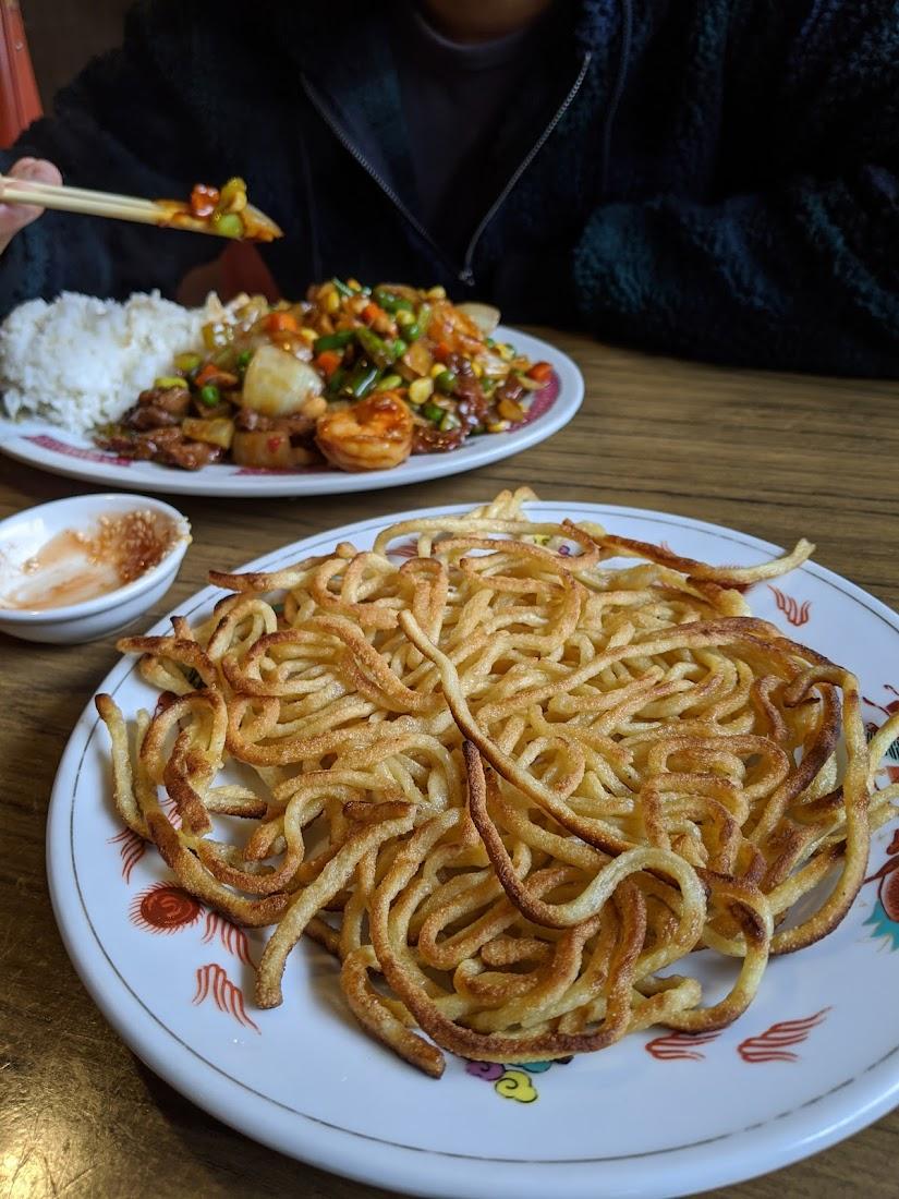 Chin's Cafe